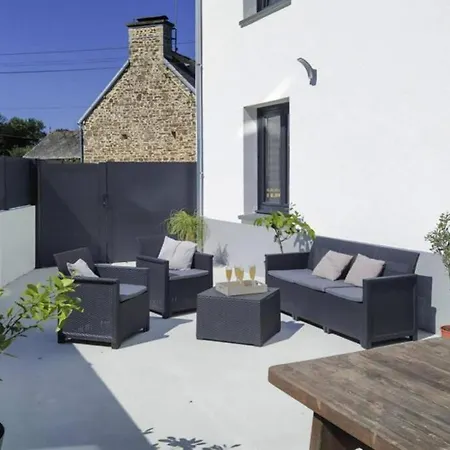Hébergement de vacances Maison De 2 à 8 Personnes 5 *