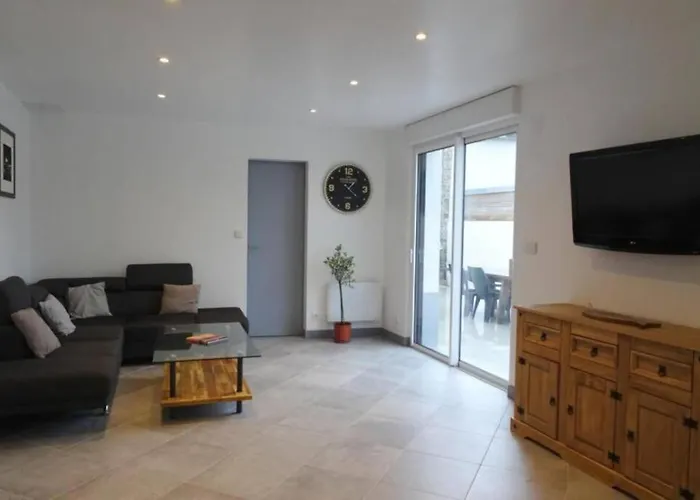 Maison De 2 à 8 Personnes 5 Casa de Férias *