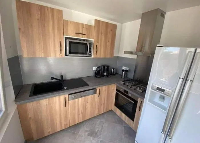 Holiday home Maison De 2 A 8 Personnes 5 Portbail